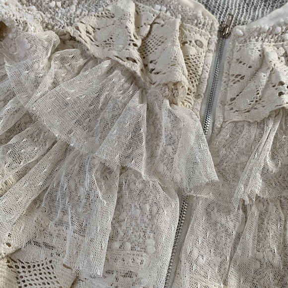 Ruffle Jacket - Picture 2 of 3